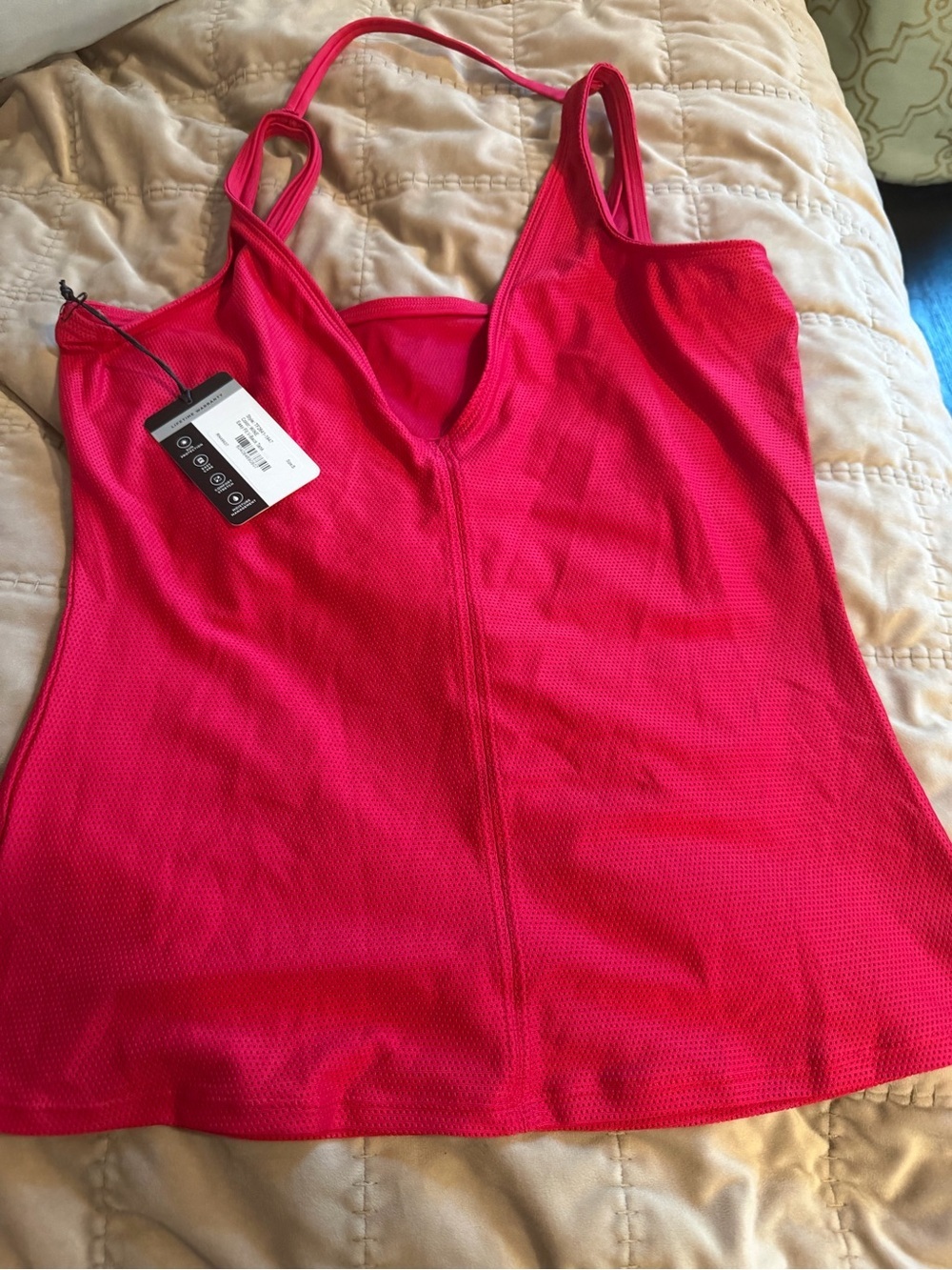 Tail Hot Pink Athletic Tank Top Size S New Wine Color - Picture 2 of 2
